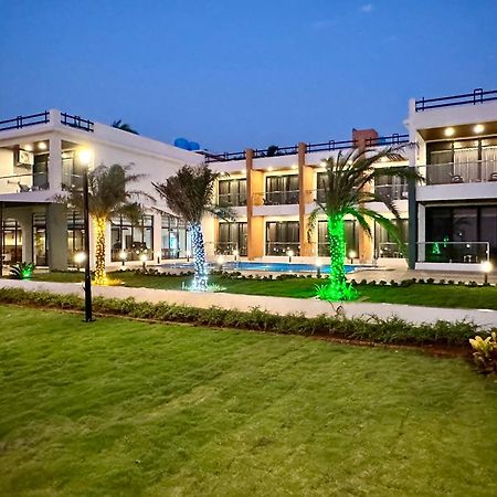 Aqualina Hotel Bhogwe Екстериор снимка