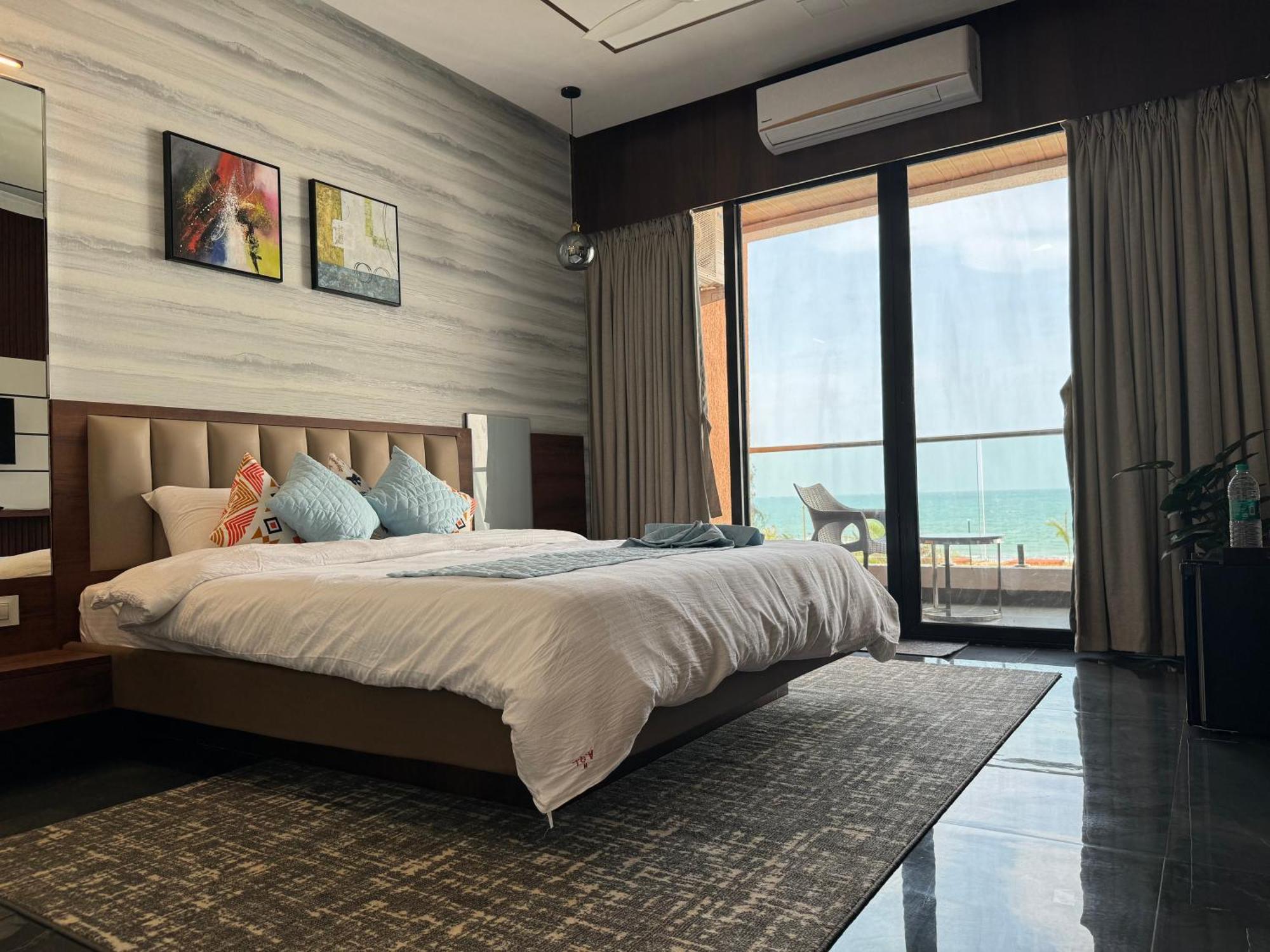 Aqualina Hotel Bhogwe Екстериор снимка